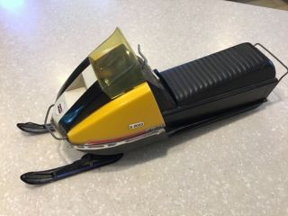 Tnt Toy Ski - Doo Snowmobile Vintage Tnt Battery Operated.  E - 2033