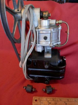 vtg Emerson Electric 1/12 hp motor w/belt drive vacuum pump bronze arm diaphragm 5