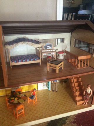 Vintage 1980 Tomy Smaller Home and Garden Dollhouse with Some Furn. 8