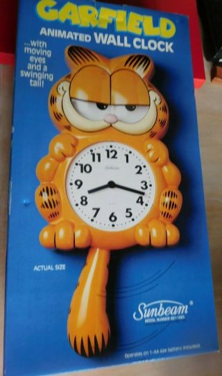 Vintage Sunbeam Garfield Animated Wall Clock Moving Eyes Swinging Tail