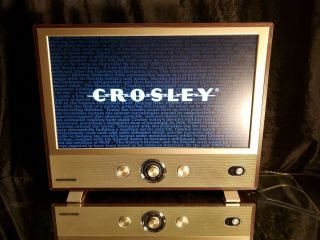 Crosley Vintage Woodgrn Look Mo.  3589 24 - Inch Retro Fhd Led Hdtv - 1080p Hd - 60