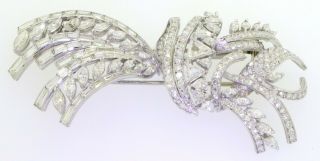 Vintage 1950s heavy Platinum 15.  0CTW VS diamond cluster ribbon brooch 2