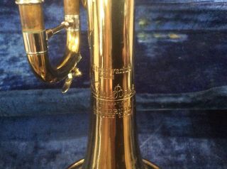 Bach Mt.  Vernon vintage trumpet (1957) 4