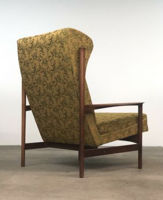 Hold Kofod Larsen Lounge Chair / Selig Danish Modern