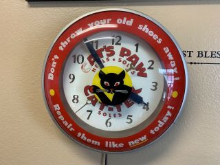 Vintage 1950’s Style Cats Paw Cat - Tex Soles Wall Clock