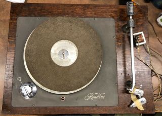 Antique Vintage Rek - O - Kut Rondine Turntable With Additional Cartridges