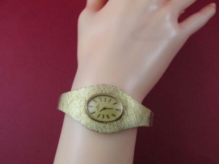 Vintage Retro 14k Solid Gold 17 Jewel Signed Movado Bracelet Ladies Watch