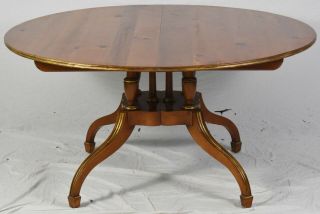 Baker Historic Charleston Pine Round Dining Room Table with 2 Leaves Farmhouse 3