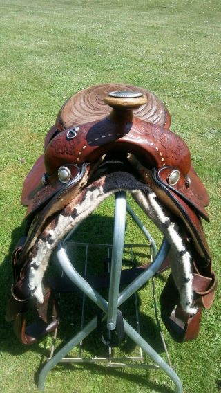 Vintage Balanced Ride Hereford Saddle. 6