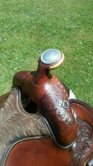 Vintage Balanced Ride Hereford Saddle. 8