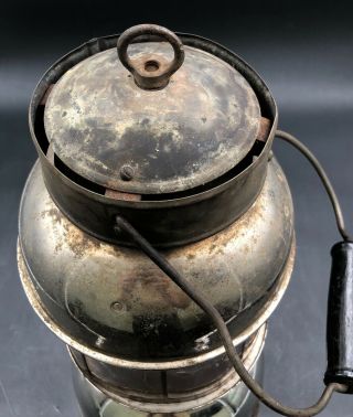 RARE Early1900s Coleman Wooden Handled Kerosene Lantern Mica Globe 4