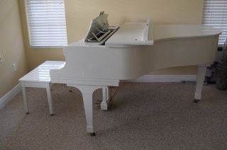 Kawai Kg - 2d White Grand Piano.  Rarely 5 