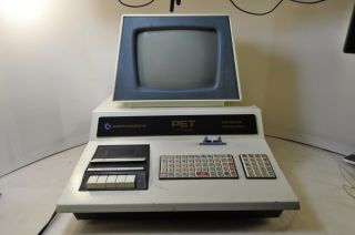 Vintage Commodore PET 2001 - 8 Desktop Computer 3