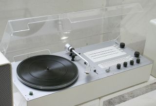BRAUN Audio 250 ^ radio,  record player 2x BRAUN speakers ^ DIETER RAMS year ' 69 3