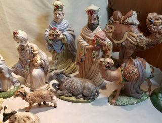 Vintage 1970 ' s Handmade Folk Art Nativity Scene Fantastic Shape 3