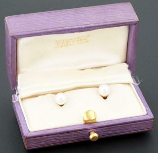 Rare Vintage Tiffany & Co.  Solid 18k Yellow Gold Pearl Cufflinks