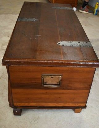 Vintage Rustic Solid Red Cedar Trunk Chest Coffee Table Antique Furniture 7