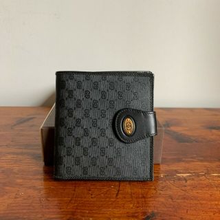 Authentic Vintage Gucci Bifold Wallet - Gg Leather Monogram