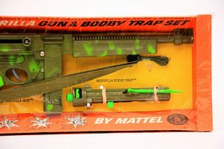 Mega RARE Vintage Mattel No.  0542 Guerrilla Tommy Gun & Booby Trap Set 2