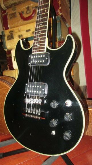 Vintage 1984 Fender Flame Elite Electric Guitar Black Master Series Set Neck