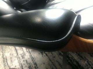 Herman Miller Eames Lounge Chair & Ottoman - Walnut and Black Leather 2002 10