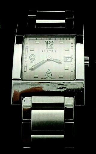 Gucci Mens Watch 7700m Gray Stainless Steel Wr 3atm