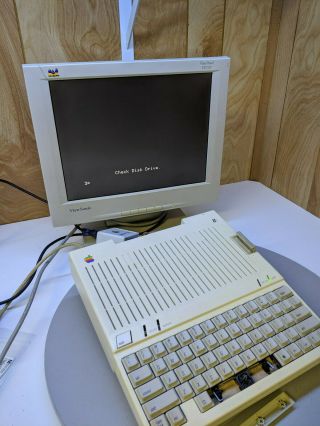 Vintage Apple IIc Computer with External Power Supply 7