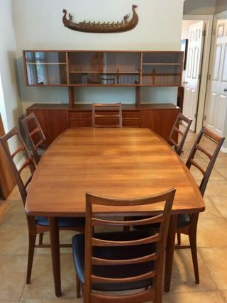 Danish Mid Century Modern Teak Dining Room Set,  Table,  Chairs,  Credenza,  Hutch 4