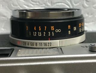Classic vintage Olympus 35RC Rangefinder Camera 42mm 1:2.  8 E.  Zuiko Lens 4