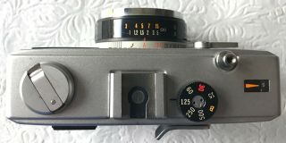 Classic vintage Olympus 35RC Rangefinder Camera 42mm 1:2.  8 E.  Zuiko Lens 8