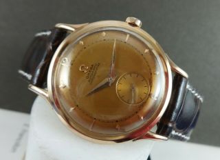 Omega Automatic Chronometre Rose Gold Watch Ref.  2500.  Caliber 333.  Ca 1949
