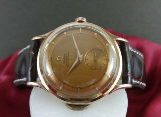 OMEGA Automatic Chronometre Rose Gold Watch Ref.  2500.  Caliber 333.  Ca 1949 4