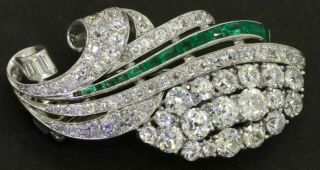 Antique Heavy Platinum 7.  75ctw Vs Diamond/emerald Cluster Brooch W/2x.  50ct Ctrs.