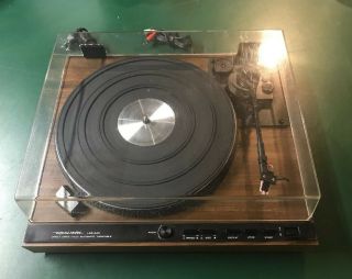 Vintage Realistic Lab 440 Turntable,  Serviced Watch Video