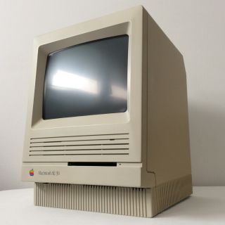 Vintage Apple Macintosh Se/30 Computer W/ Mouse Parts/repair