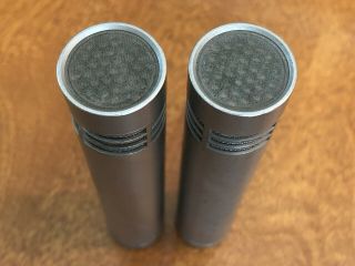2 Neumann KM84 Vintage Condenser Microphones - Consecutive Serial Numbers 7