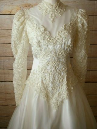 Vintage Victorian/cathedral Style Wedding Dress Sz 10 Beaded Gown Train Ivory