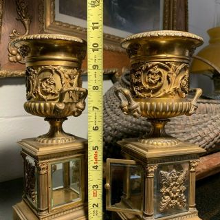 c.  1820 French Restauration Gold Gilt Medici Style Ormolu Mantle Urns or Vases 8