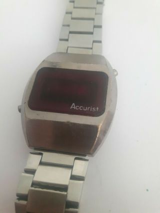Vintage Accurist Gents Digital Led Quartz Watch Made In Japan.