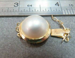 Vtg 14k Solid Y Gold Mabe Pearl Clasp For Triple Strand Bracelet Necklace 2.  77 G