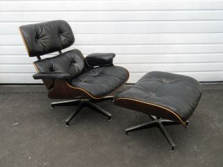 Authentic Herman Miller Eames Swivel Lounge Chair And Ottoman 9494