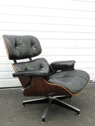 Authentic Herman Miller Eames Swivel Lounge Chair and Ottoman 9494 7