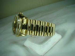 Vintage Rolex Day - Date President 18K YG Watch Ref 1811 Champagne Diamond Dial 7