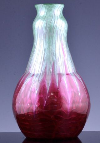 RARE c1905 LOETZ TITANIA RED GREEN FLAMINION IRIDESCENT ART GLASS VASE 2