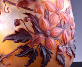EXTREMELY RARE c1920 EMILE GALLE MOLD - BLOWN CLEMATIS CAMEO ART GLASS VASE 7