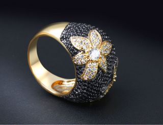 Vintage 1920s Flower Cocktail Ring For Women Black & White Diamond 18k Gold Over 5