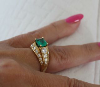 18 k gold vintage emerald and diamond ring 12