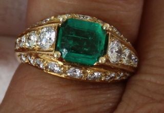 18 K Gold Vintage Emerald And Diamond Ring