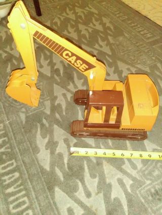 Vintage Case 688 Excavator Toy Ertl Die Cast