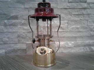 Vintage Coleman Lantern Model 242b